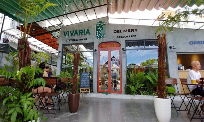 Vivaria – Coffee & Trees